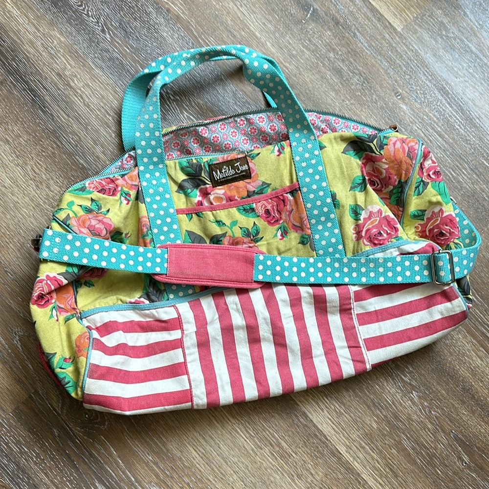 Matilda Jane rose duffle bag - Picture 6 of 6